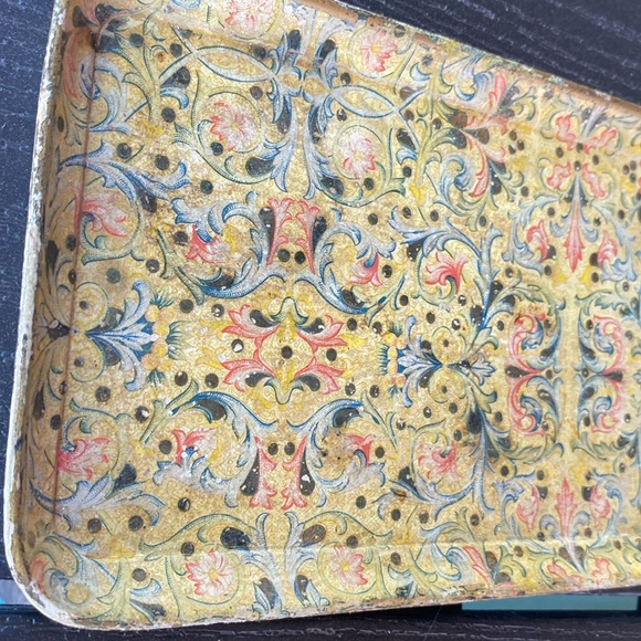 Vintage Japanese Papermache Trays - Picture 12 of 16